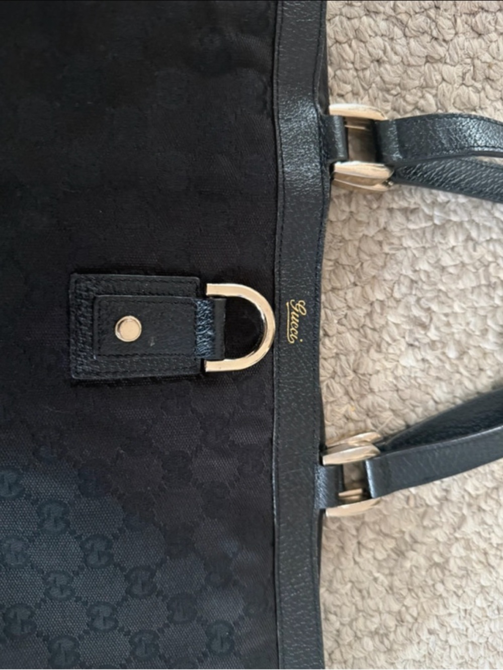 Gucci Black Signature GG Tote with Gold Hardware - Picture 2 of 6